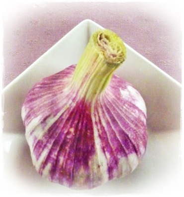 fresh-garlic-bulb